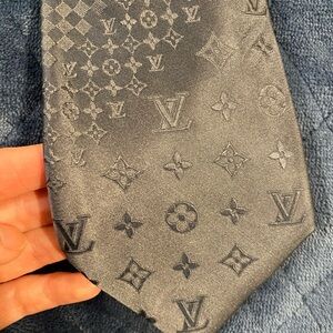 Louis Vuitton Black Monogram Jacquard Silk Tie